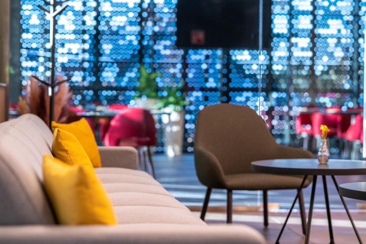 Flow Hotel & Conference Inárcs Екстериор снимка