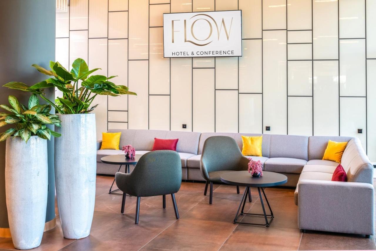 Flow Hotel & Conference Inárcs Екстериор снимка