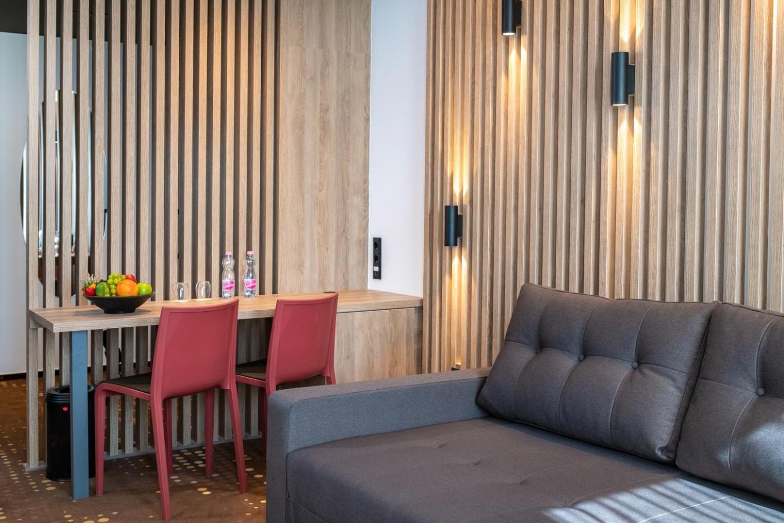 Flow Hotel & Conference Inárcs Екстериор снимка
